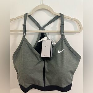 NEW Nike Sports Bra Dri-Fit 3x